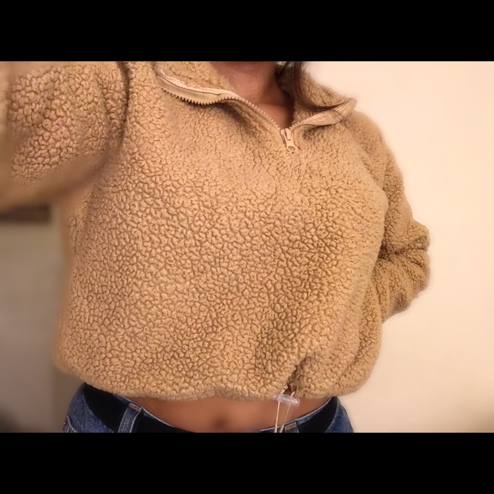 Drawstring semi-cropped sweater